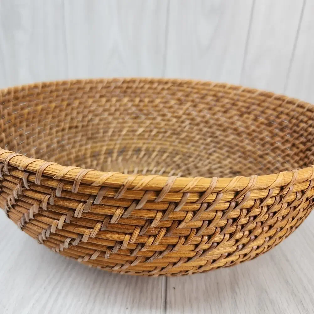 Boho Wicker Woven Fruit Basket United Wood Base Wide Oval Serving Storage 13x5